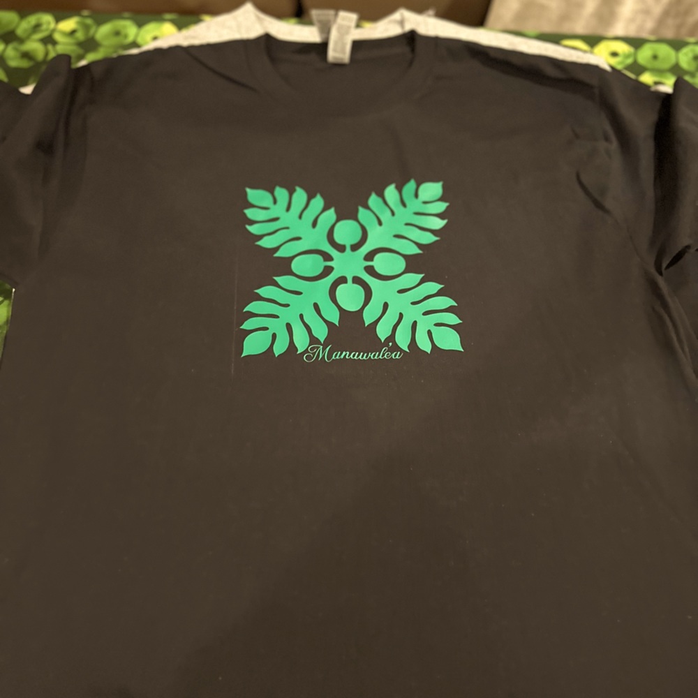 Hawaiian style quilt T-shirts